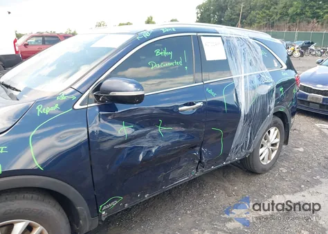 2016 Kia Sorento 2.4L Lx from USA, damaged, VIN 5XYPGDA3XGG137333